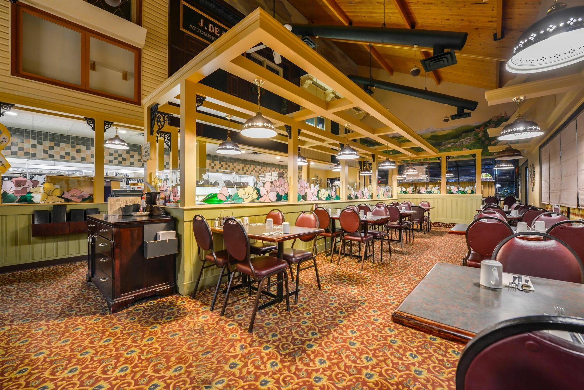 Canadas Best Value Inn Whitecourt Bagian luar foto